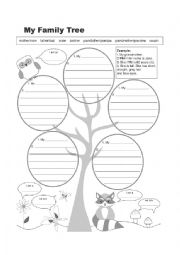 English Worksheet: Family Tree