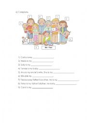 English Worksheet: Family