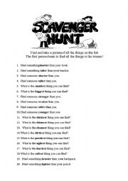 English Worksheet: Comparative and Superlative Scavenger Hunt