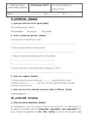 English Worksheet: MidSemesterListeningTest9thForm