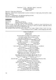 English Worksheet: Family portrait
