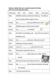 English Worksheet: Wh Question words with visual aids