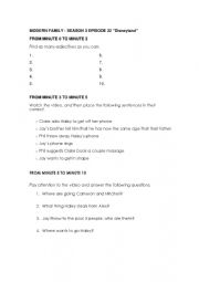 English Worksheet: Modern Family