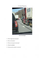 English Worksheet: authentic picture with questions