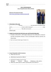 English Worksheet: Jenny�s opinion about school uniforms