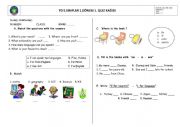 English Worksheet: QUIZ