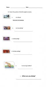 English Worksheet: Sherlock Gnomes-Part 1