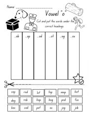 English Worksheet: SHORT VOWEL 