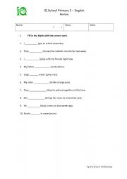 English Worksheet: Review tense: simple present, simple past and present continuous
