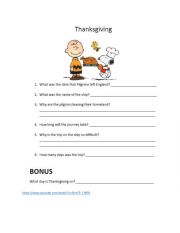 English Worksheet: Charlie Brown Thanksgiving Listening Video Worksheet