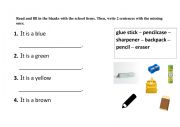 English Worksheet: Classroom objects