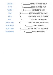 English Worksheet: WH QUESTIONS