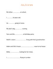 English Worksheet: Am, is or are 