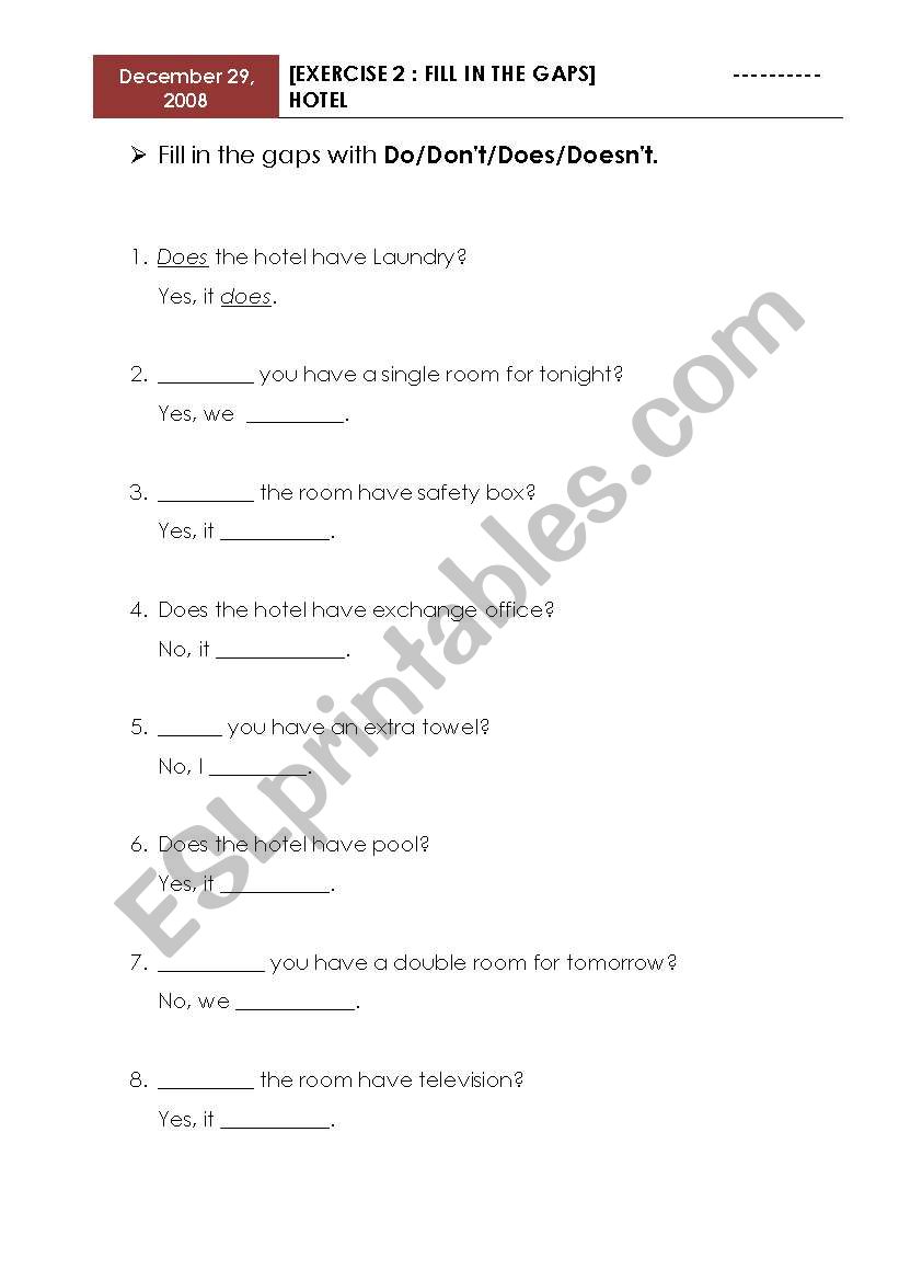 fill in the gaps - Do , does worksheet