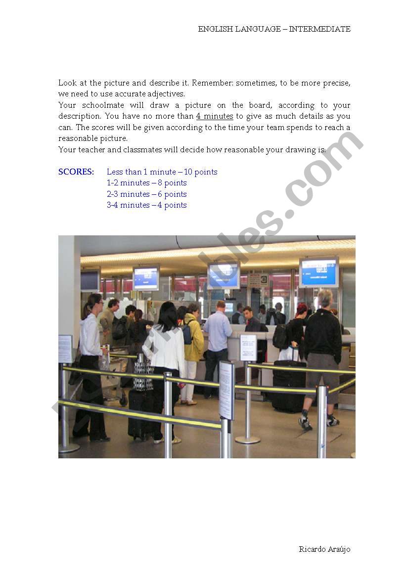 Picture Description - Airport check-in