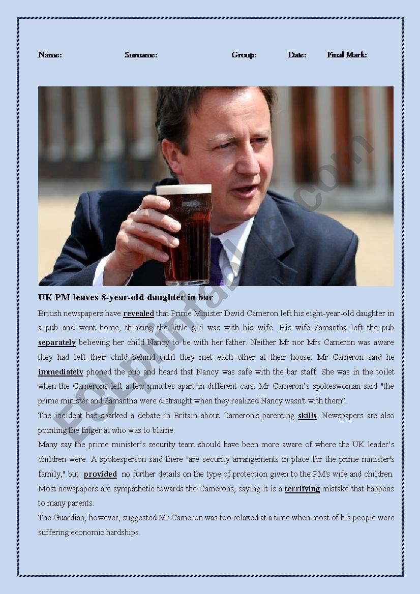 David Cameron UK PM leaves 8-year-old daughter in bar